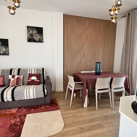 Blue Moon Penthouse Apartamento Lido di Jesolo Exterior foto